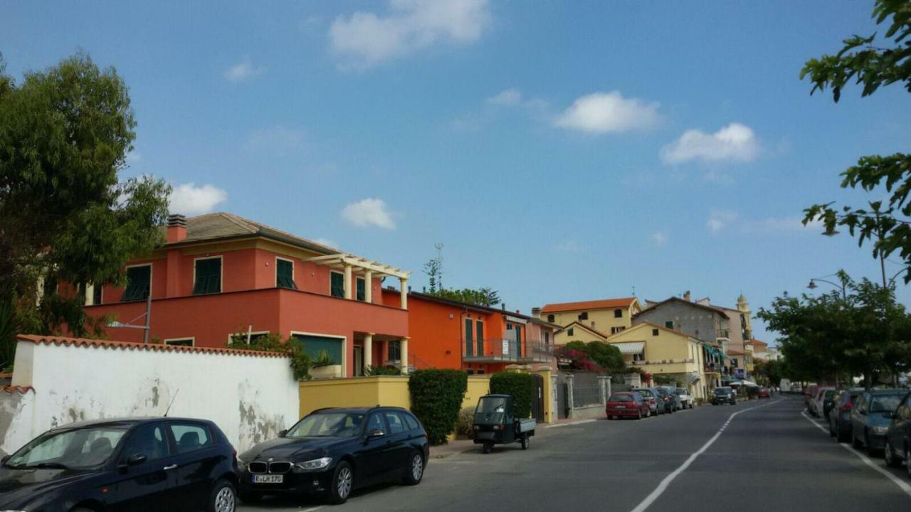 Il Convento Sul Mare Villa Santo Stefano al Mare Luaran gambar